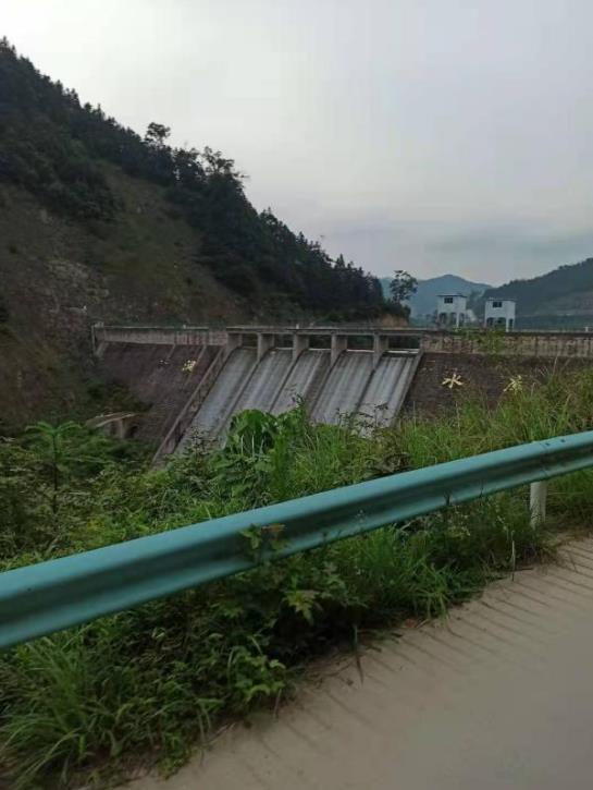 進(jìn)水電磁流量計(jì)現(xiàn)場(chǎng)環(huán)境 進(jìn)水電磁流量計(jì)現(xiàn)場(chǎng)環(huán)境